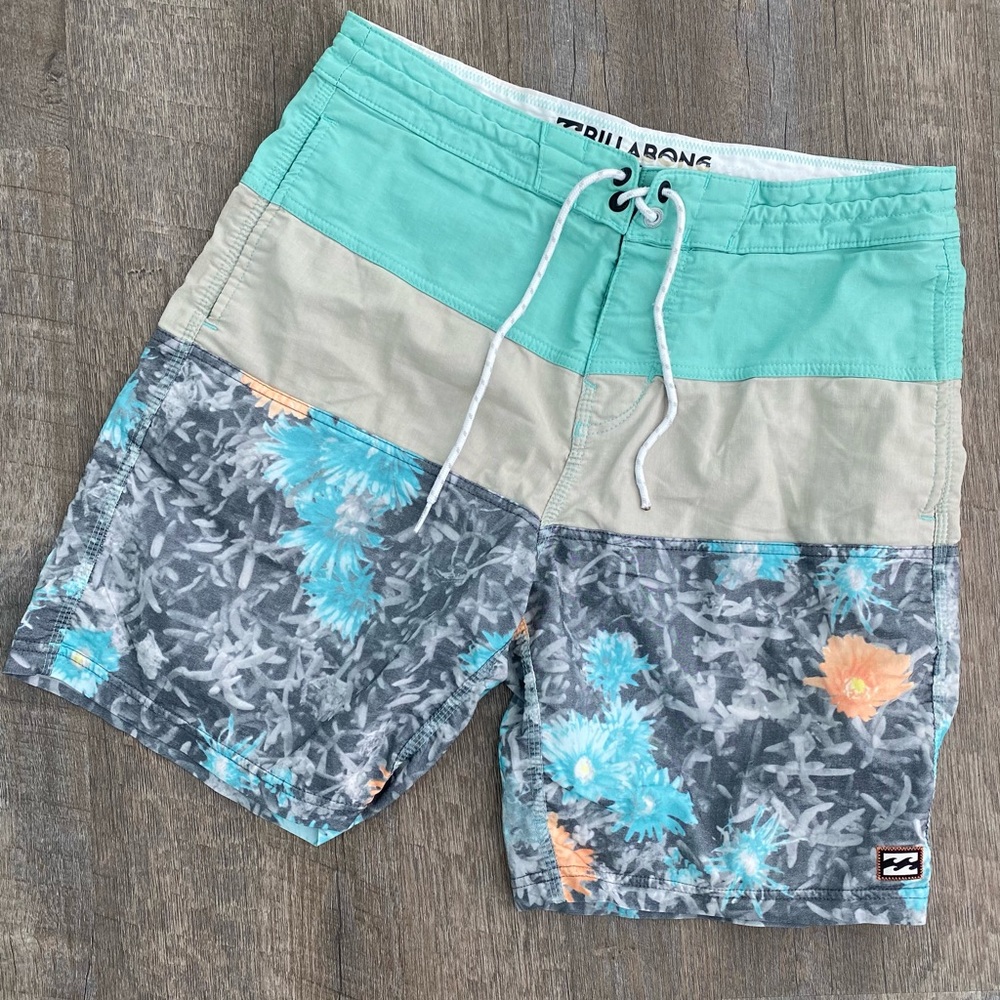 Billabong Lo tides Boardshorts